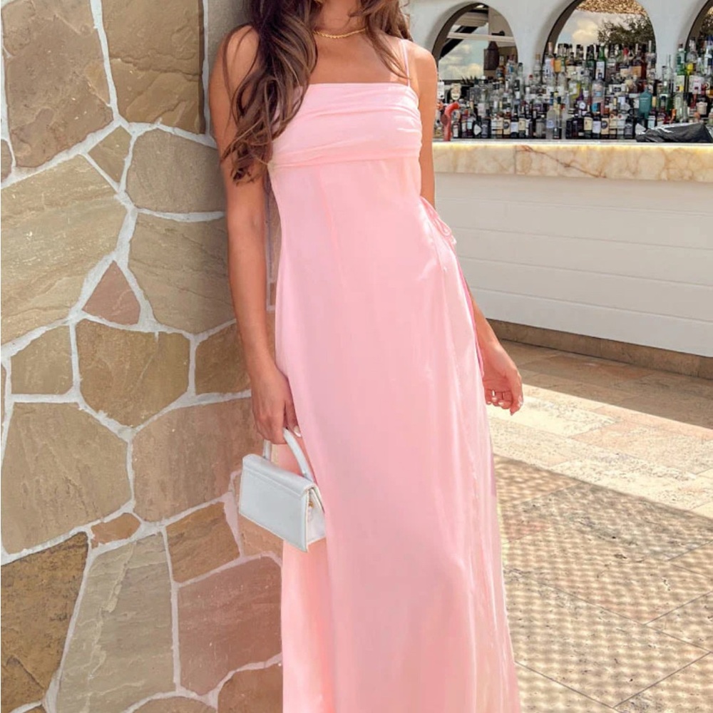 Beginning Boutique Pink Dress (Brand New)